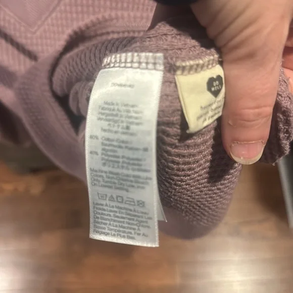 Madewell Brushed Waffle V-Neck Tee Size XXS (VERY oversized) - Picture 5 of 6